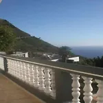 Arcos Grands With Enormous And Private Pool. Apartamento Arco da Calheta (Madeira)